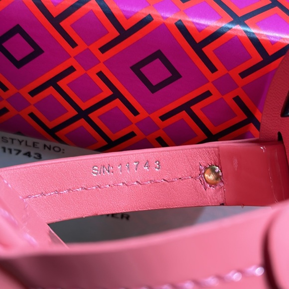 New Tory Burch Women Miller Patent Leather Sandals Coral Crush , Size # Various - Picture 5 of 8